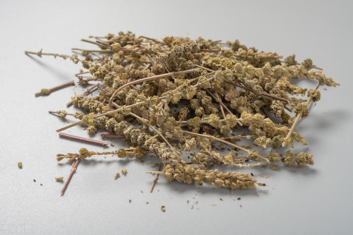 头屑多，头皮痒？肺热染风也！一个去屑止痒的中药方