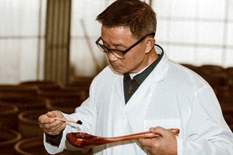 张仲安：古法晒露酱油在中国传统医学中的治疗保健作用初探