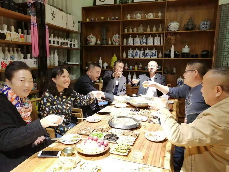 诗酒成都,各自风流!红星路畔小酒馆,“蜀生欢伯”问平生(图6) 诗酒成都,各自风流!红星路畔小酒馆,“蜀生欢伯”问平生(图6)