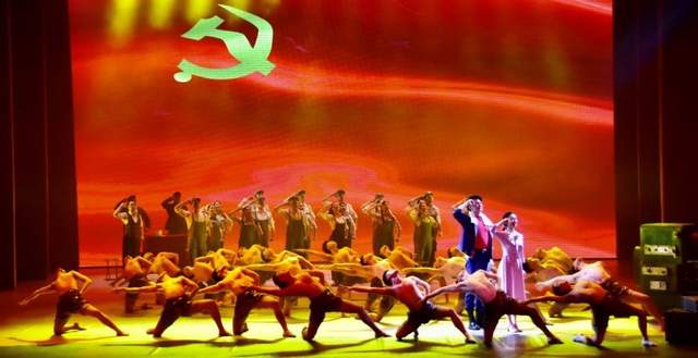 回望激情岁月 赓续家国情怀——音乐剧《致青春》观后(图1) 回望激情岁月 赓续家国情怀——音乐剧《致青春》观后(图1)