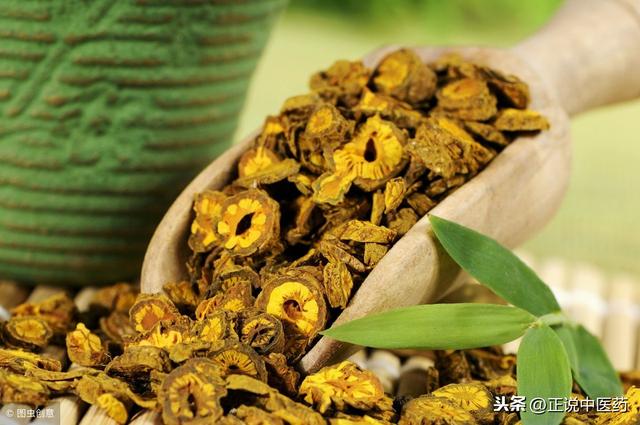 这个方只有两味药，治疗湿热呕吐却疗效卓著，看国医大师如是说(图2)